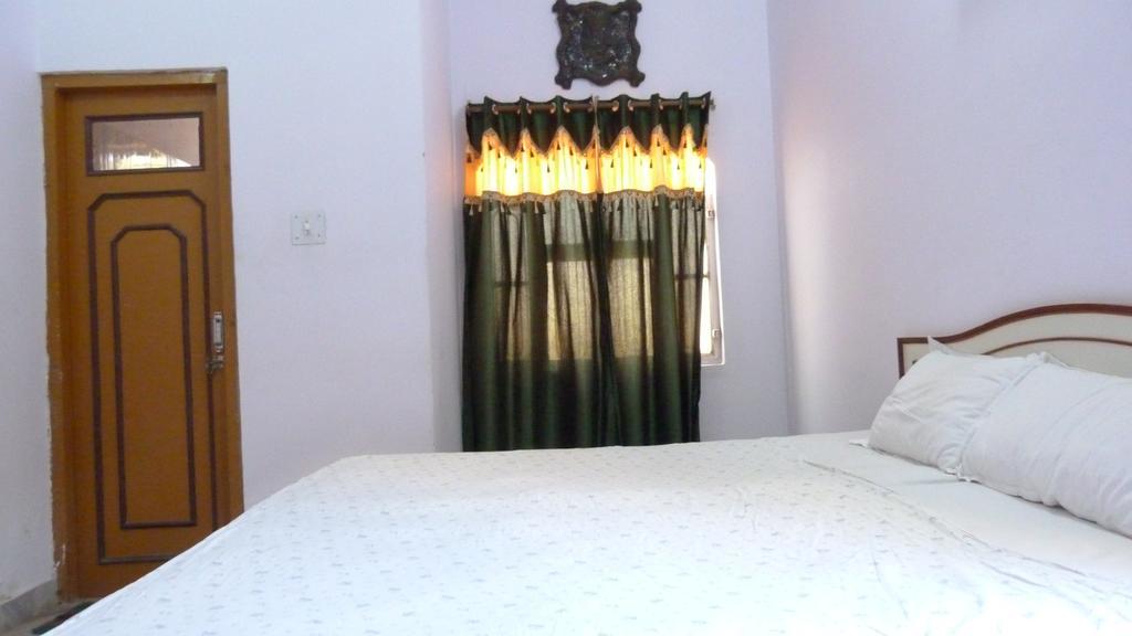 Keshav Palace Pushkar Bilik gambar